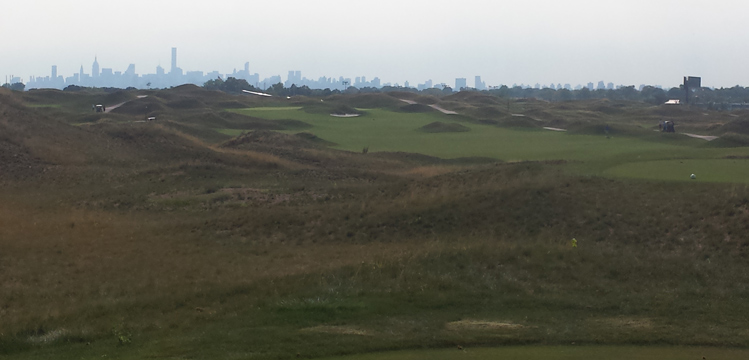 New York City Skyline Golf Picture