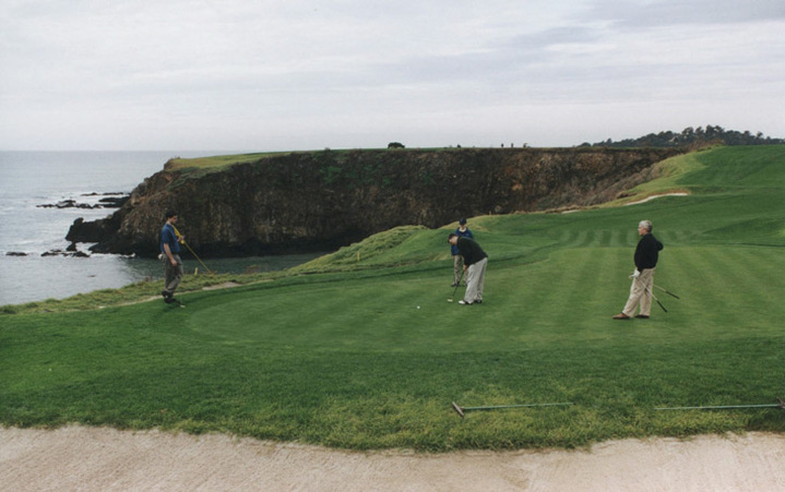 Pebble Beach Golf Review Photo