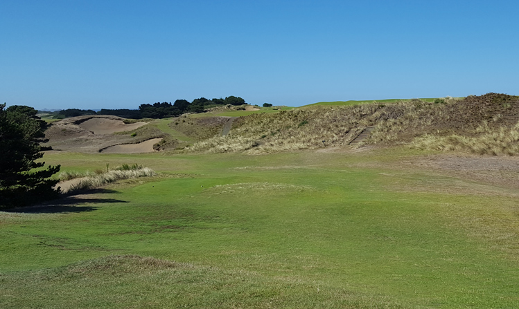 Pacific Dunes Golf Hole #9 Picture