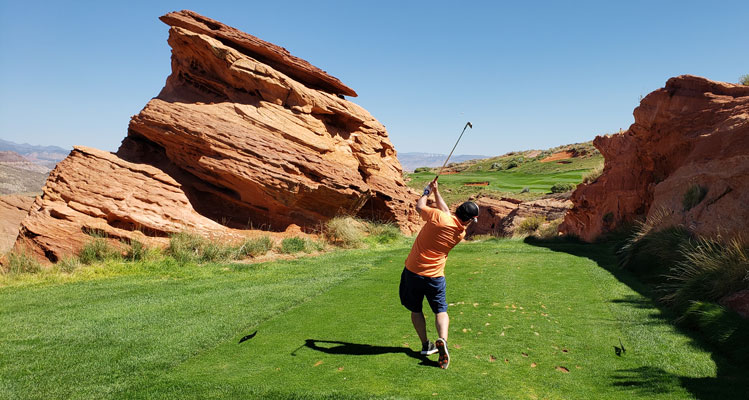 Red Rocks Golf Picture